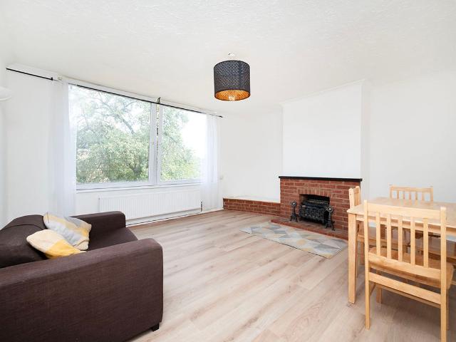 Highgate Edge, Great North Road, East Finchley N2, 1 bed flat to rent, £1,798 pcm | PrimeLocation