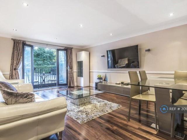 Highgate, Highgate, London, N6 2 bed flat to rent £2,500 pcm £577 pw