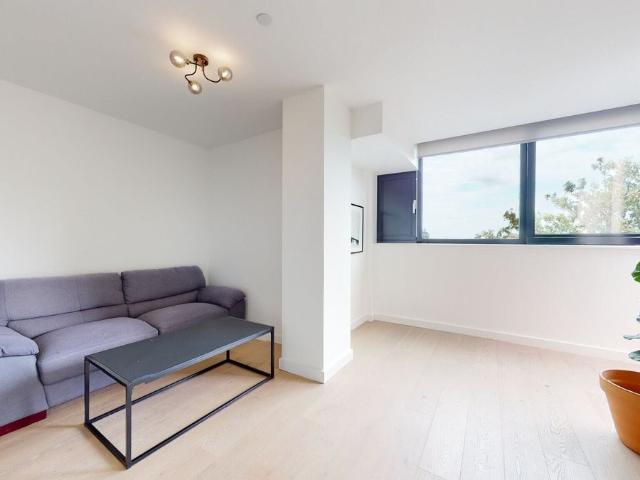 Highgate Hill, London N19, 1 bed flat to rent, £2,250 pcm | PrimeLocation