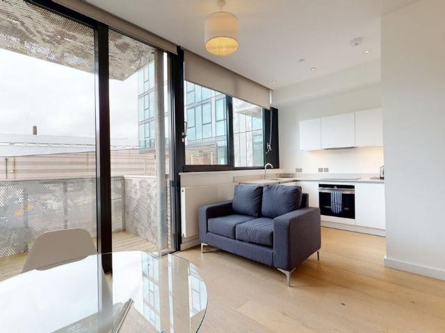 Highgate Hill, London N19, Studio to rent, £1,695 pcm | PrimeLocation