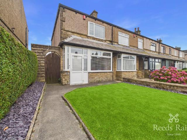Highgate Road, Bradford BD13 2 bed end of terrace house to rent £900 pcm £208 pw