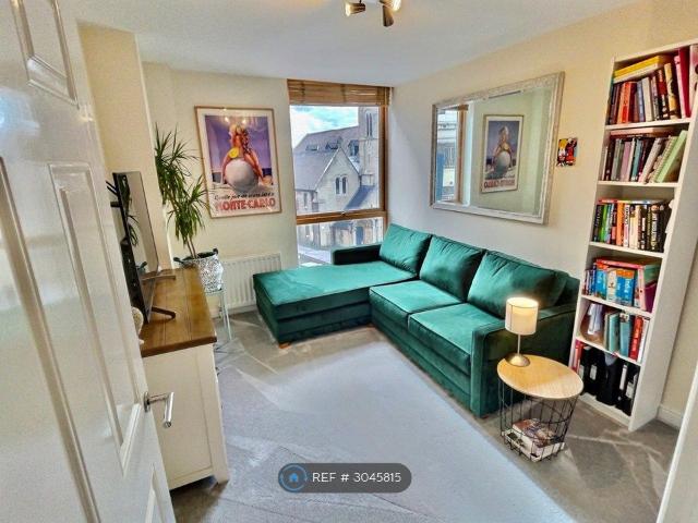 Highgate Road, London NW5, 1 bed flat to rent, £2,250 pcm | PrimeLocation