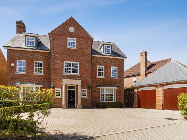 Highgrove Avenue, Ascot, Berkshire SL5, 6 bed detached house to rent, £6,350 pcm | PrimeLocation