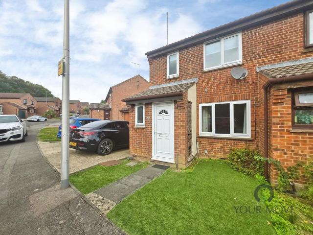 Highgrove Road, Kent ME5 3 bed end of terrace house to rent £1,750 pcm £404 pw
