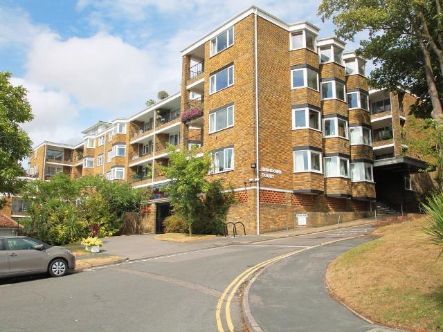 Highdown Court, Brighton BN1, 2 bed flat to rent, £1,700 pcm | PrimeLocation