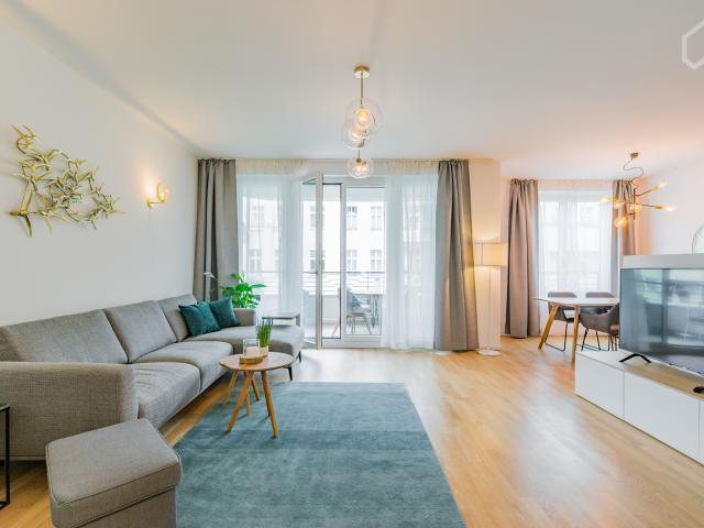 HighEnd Apartment + CLEANING service, excellent pub. transp