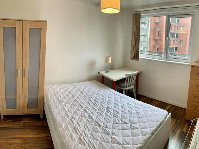 Higher Cambridge Street, Manchester M15 1 bed in a flat share to rent £815 pcm £188 pw