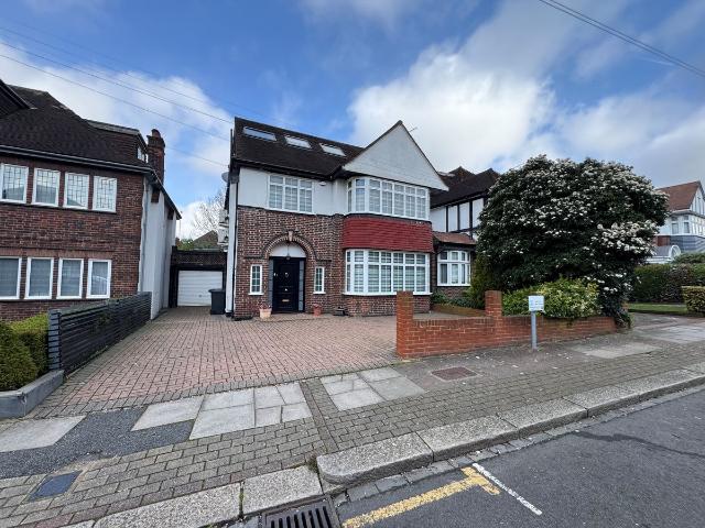 Highfield Gardens, London NW11, 6 bed detached house to rent, £6,750 pcm | PrimeLocation