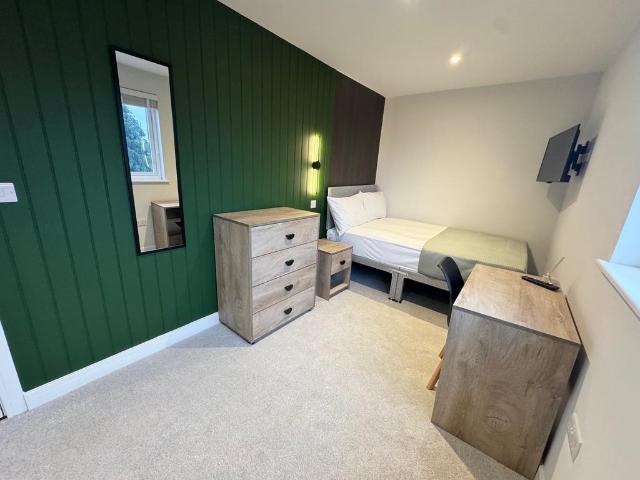 Highfield Road, Bournemouth, BH9 1 bed in a house share to rent £650 pcm £150 pw