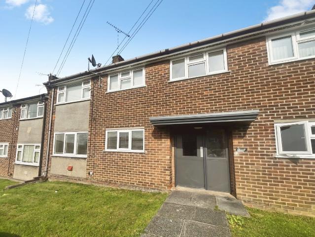 Highfield Road, Glossop, Derbyshire SK13, 1 bed flat to rent, £750 pcm | PrimeLocation