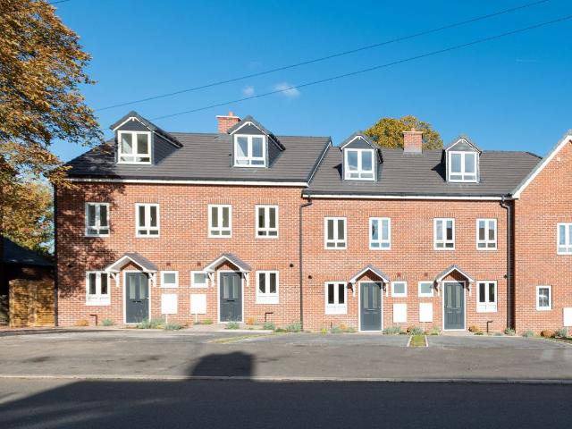 Highfield Road, Newbold S41, 3 bed town house to rent, £1,200 pcm | PrimeLocation