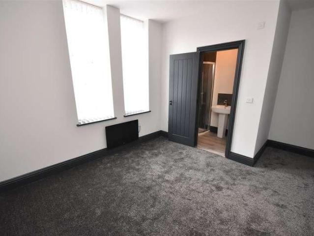 Highfield Road, Rock Ferry, CH42