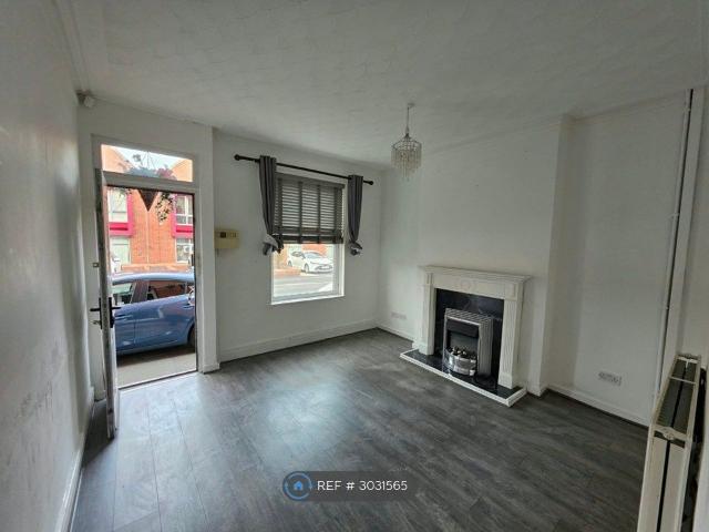 Highfield Road, Salford M6, 4 bed terraced house to rent, £1,350 pcm | PrimeLocation
