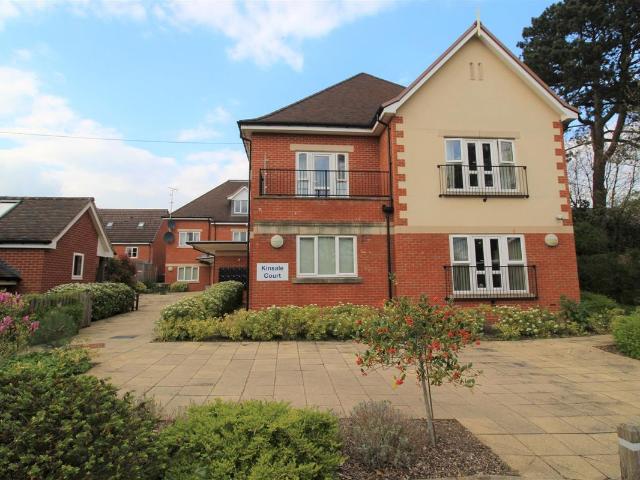 Highfields Park Drive, Derby DE22, Studio to rent, £575 pcm | PrimeLocation