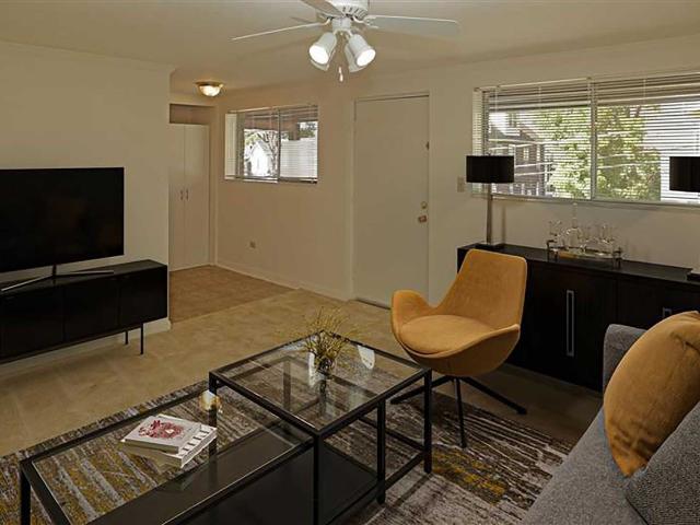 Highland Terrace Communities 3 Bedroom Apartment for Rent at 1319 Highland Ave, Knoxville, TN 37916 Fort Sanders
