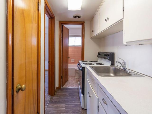 Highland Apartments Highland Caddis, LLC 2 Bedroom Apartment for Rent at 224 144, 212, 224 Highland Avenue, East Lansing, MI 48823