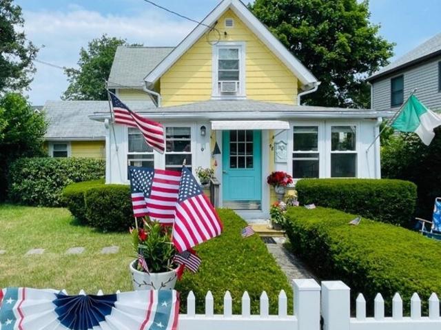 Highland Ave, Wareham, Home For Sale