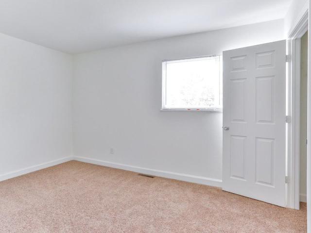 Highland Commons 3 Bedroom Apartment for Rent at 445 11th Ave Ne, Hickory, NC 28601