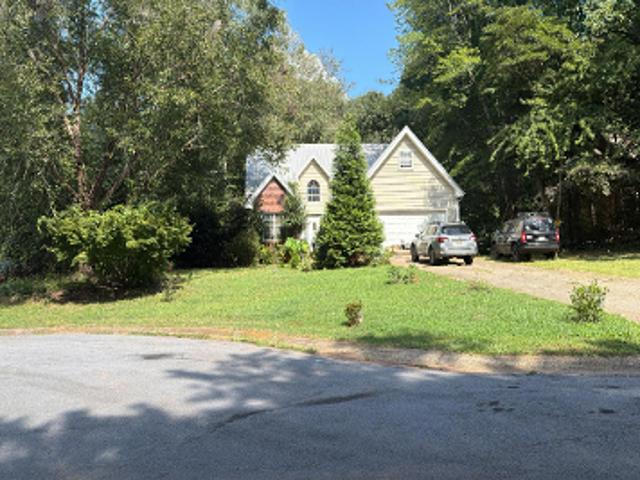 Highland Ct