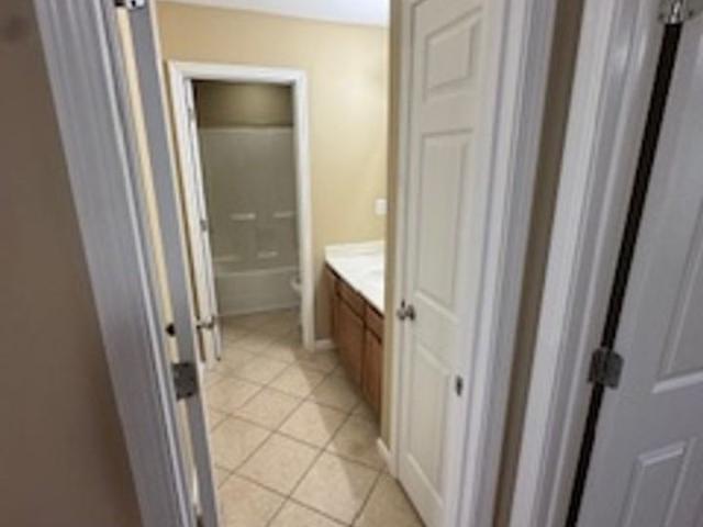 Highland Meadows Townhomes 4 Bedroom Home for Rent at 107 Nancy Dr, Shepherdsville, KY 40165