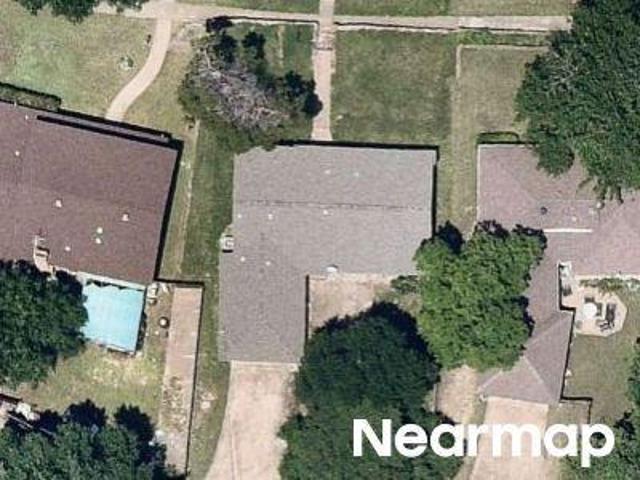 Highland Oaks Dr