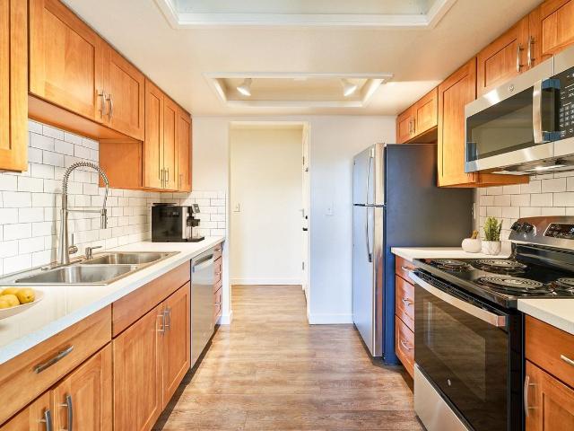 Highland Ridge 2 Bedroom Apartment for Rent at 907 Aberdeen Ave Ne, Renton, WA 98056