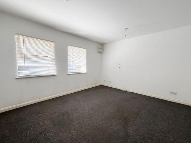 Highland Road, Southsea, PO4 1 bed flat to rent £850 pcm £196 pw