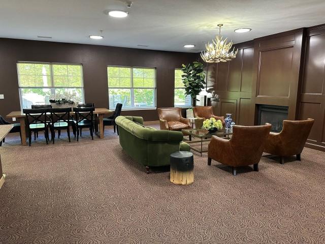 Highland Shores Apartments 2 Bedroom Apartment for Rent at 3100 Chestnut St N, Chaska, MN 55318
