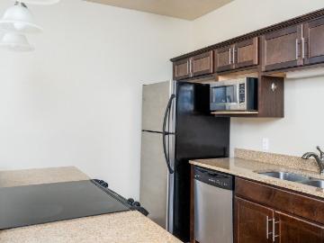 Highland Shores Apartments 2 Bedroom Apartment for Rent at 3100 Chestnut St N, Chaska, MN 55318