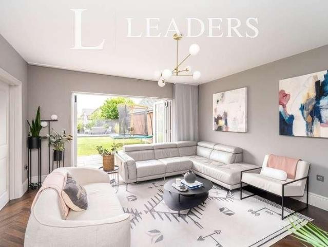 Highlander Road, Saighton, Chester, CH3
