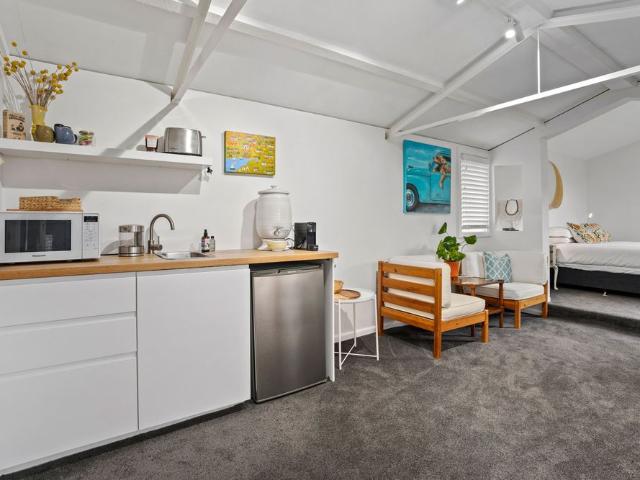 Highlands Cottage with Separate Studio
