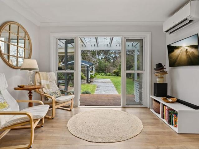 Highlands Cottage with Separate Studio