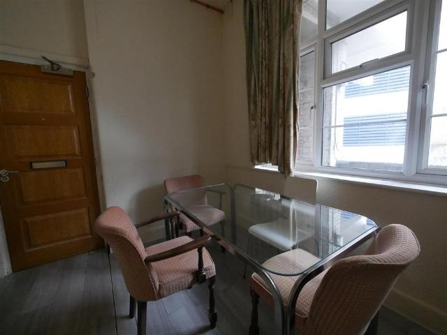 Highlands, Bournemouth, BH2 7 bed house share to rent £775 pcm £179 pw
