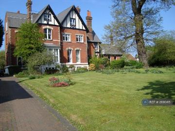 Highlands, Bromley, BR1 2 bed flat to rent £2,200 pcm £508 pw