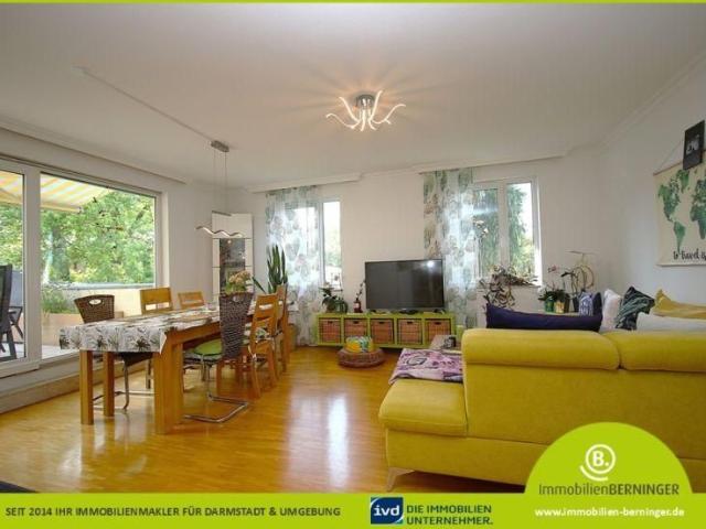 HIGHLIGHT Wohnung an der Rosenhöhe mit privater XL Terrasse, Balkon und Tiefgaragenstellplatz