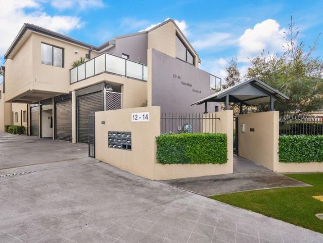 Highly Desirable Over 55s Oasis