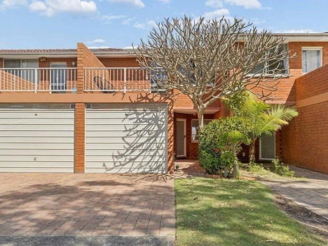 Highly Sought After Townhouse in a Quiet Residential Community