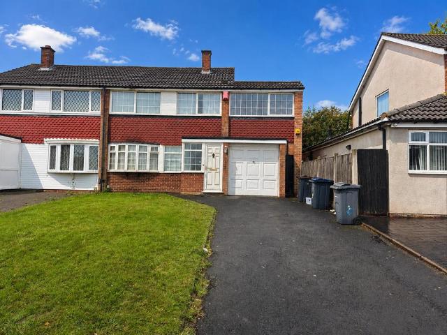 Highmore Drive, Bartley Green. 4 bed semi detached house to rent £1,350 pcm £312 pw