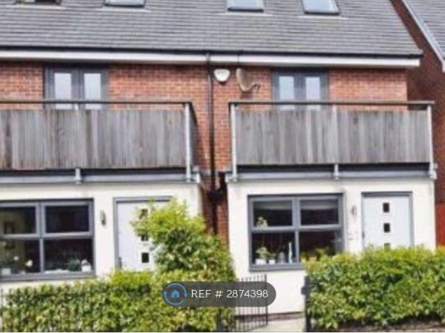 Highmarsh Cresent, West Didsbury M20, 3 bed semi detached house to rent, £2,050 pcm | PrimeLocation
