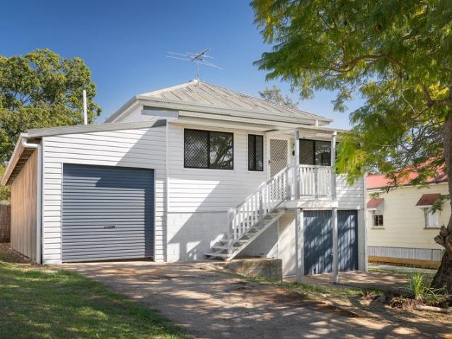 Highset Character Charm on a Massive 1,133m2 Block with Room for Shed, Pool & Granny Flat
