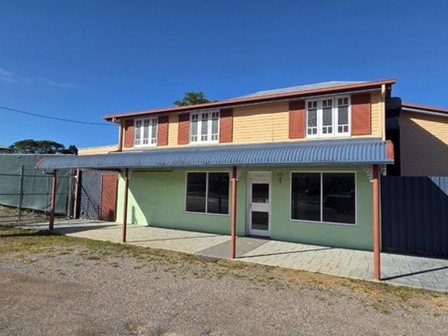 HIGHSET HOME ON 1,622 SQUARE METRE DOUBLE BLOCK!
