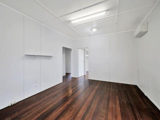 Highset Home Opposite the River Bundaberg East