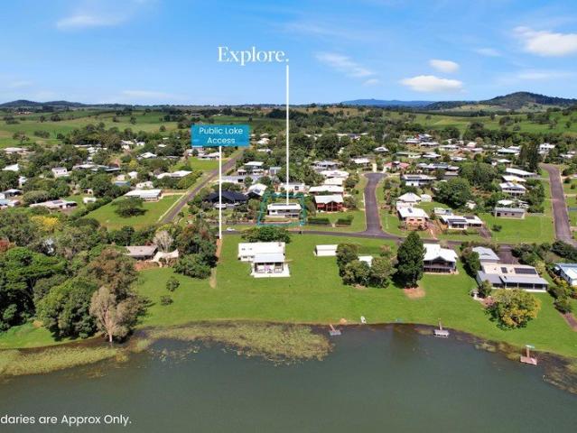 Highset Home Overlooking Lake Tinaroo