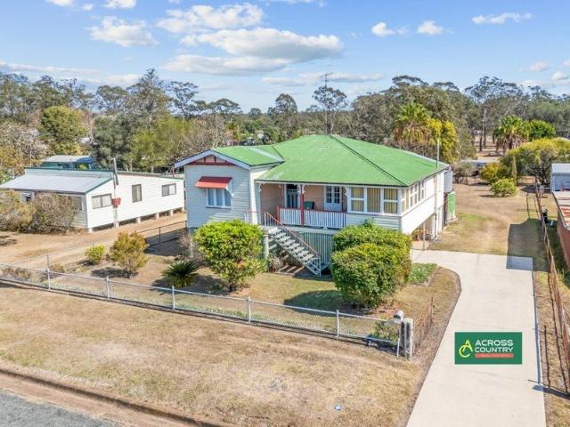 Highset Queenslander in a Fantastic Location