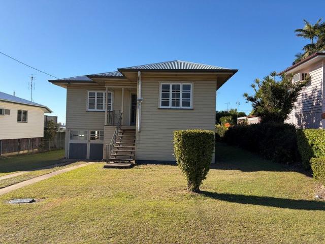 Highset 4 Bedroom Family Home