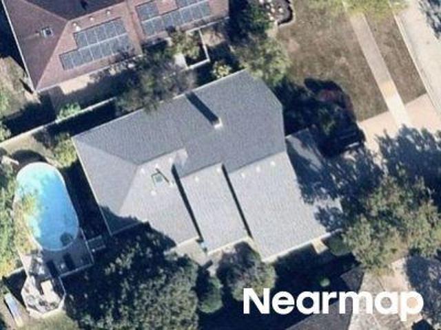 Highwood Dr