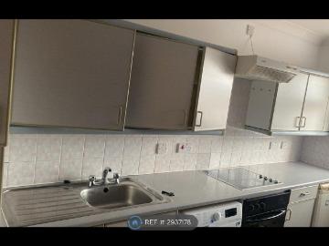 Highwoods, Colchester CO4, 1 bed flat to rent, £950 pcm | PrimeLocation