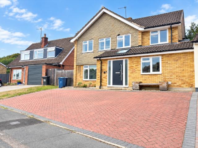 Highwoods Drive, Marlow Bottom, SL7 4 bed house to rent £3,200 pcm £738 pw