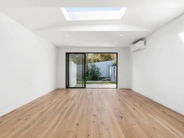 Highton Village Locale Contemporary Town Residence
