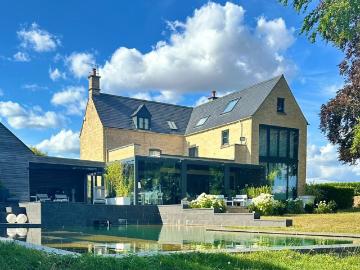 Cotswold, Gloucestershire county, Southdowns